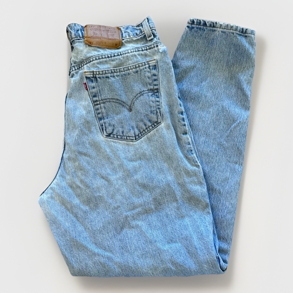 Vtg Levis 521 Jeans Womens M Tapered Fit Leg Blue Denim 90s 32 x‎ 30 Distressed